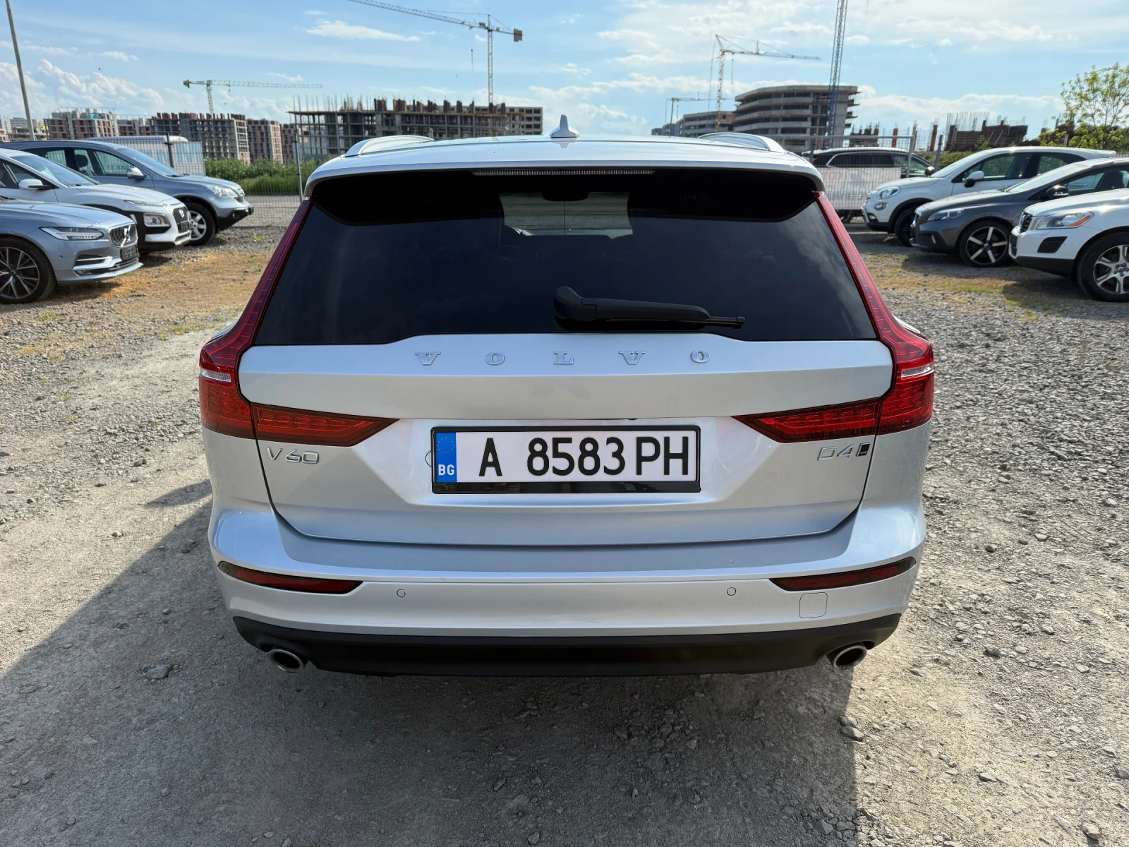 Volvo V60 2.0D CH 4x4 190ks, снимка 5 - Автомобили и джипове - 54559784