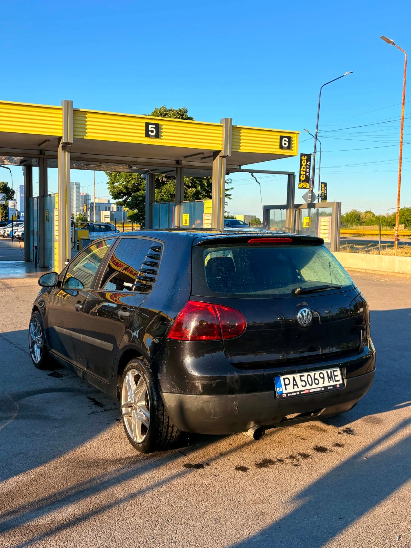 VW Golf, снимка 2 - Автомобили и джипове - 54630261