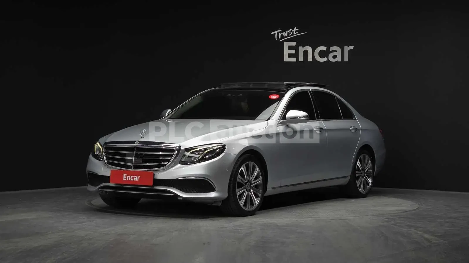 Mercedes-Benz E 400 4MATIC| BURMASTER| 360| HUD| DIST| ВКЛ.ТЕХНОТЕСТ