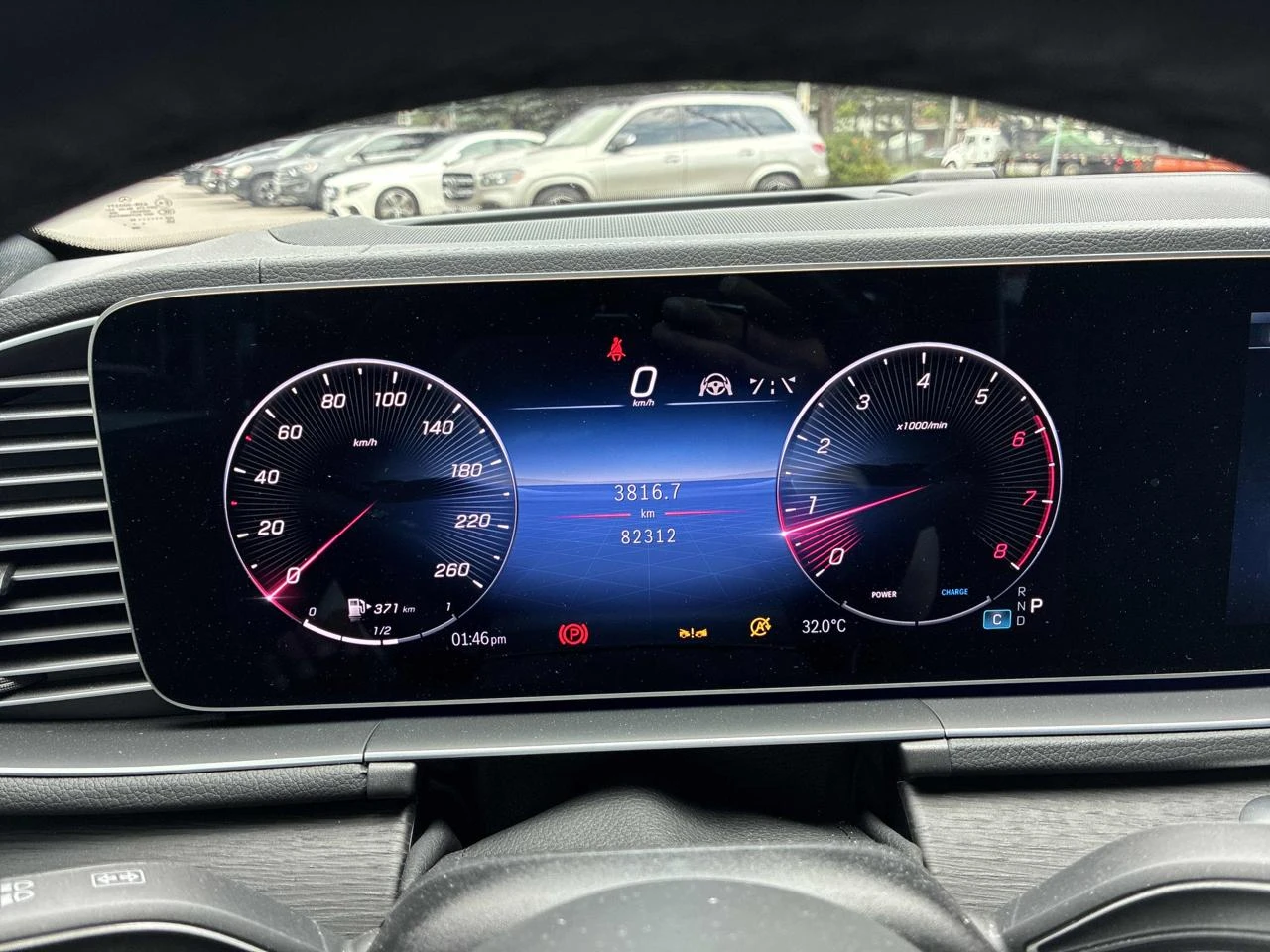 Mercedes-Benz GLE 450 4M/AMG/DIGITAL LED/AIRMATIC/HUD/DISTR+ /ОБДУХ, снимка 8 - Автомобили и джипове - 55333778