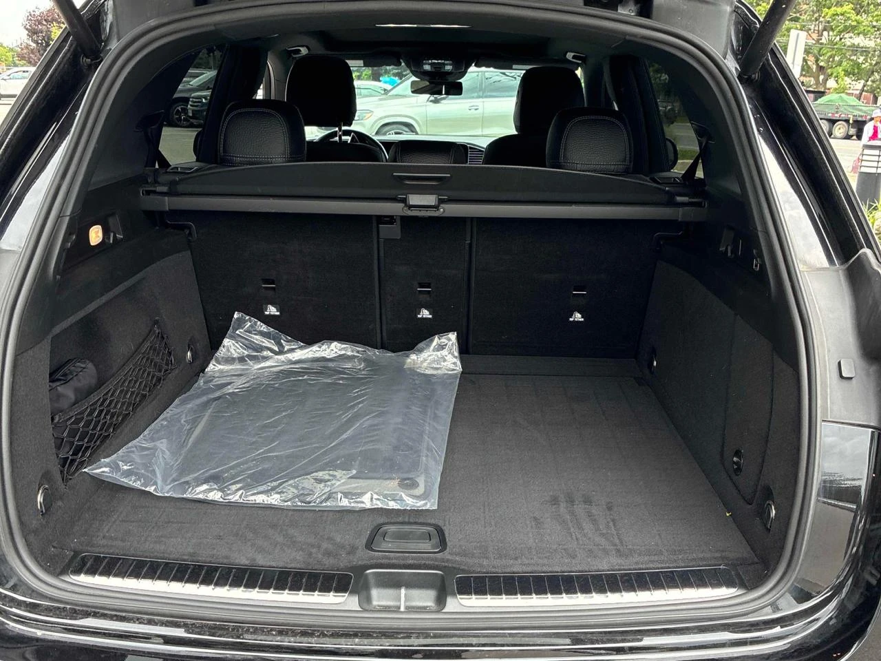 Mercedes-Benz GLE 450 4M/AMG/DIGITAL LED/AIRMATIC/HUD/DISTR+ /ОБДУХ, снимка 12 - Автомобили и джипове - 55333778