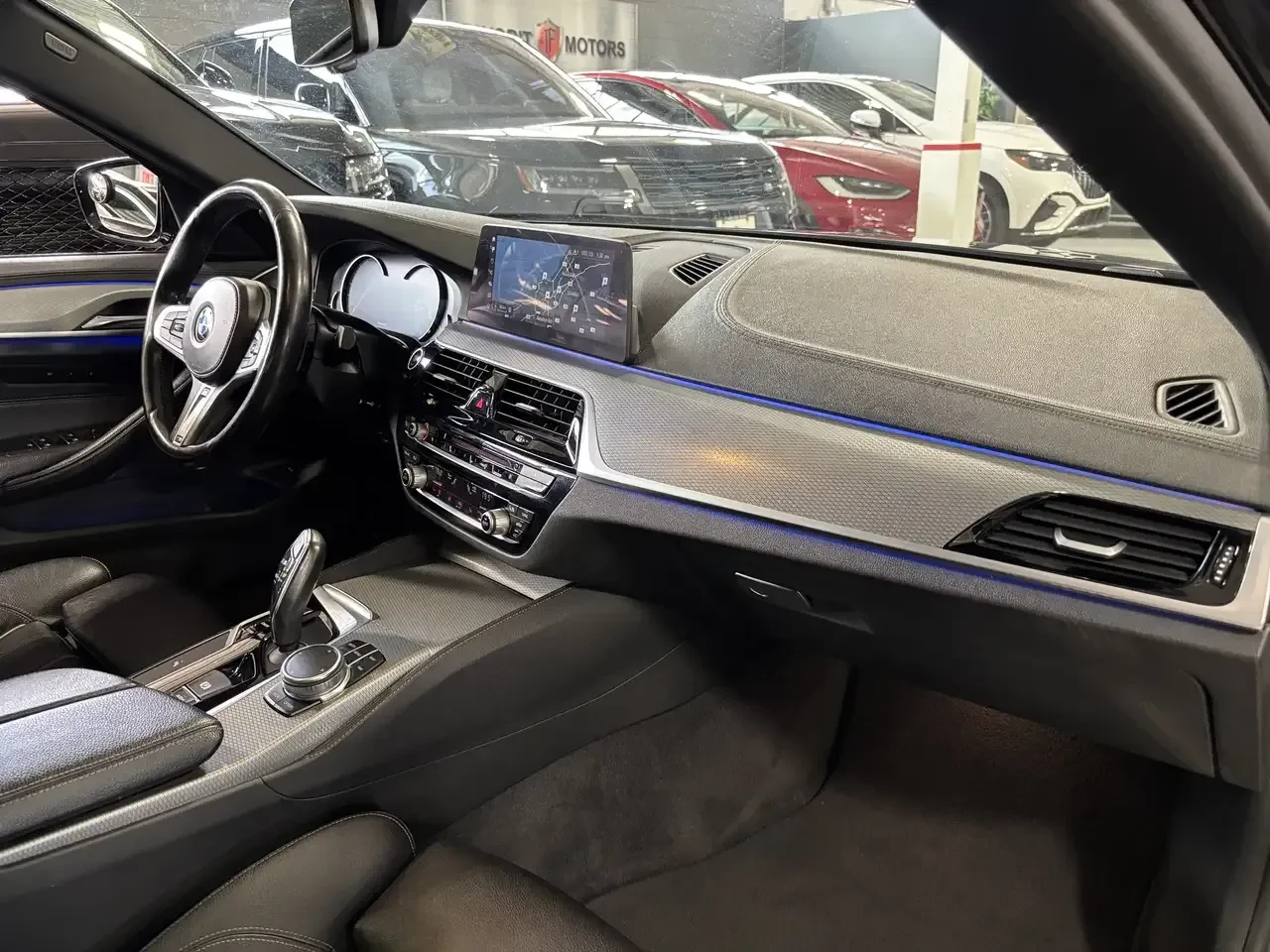 BMW 540 xDrive M Pack | KEYLESS| ������� | AMBIENT | PANO | Mobile.bg � ����������� 14