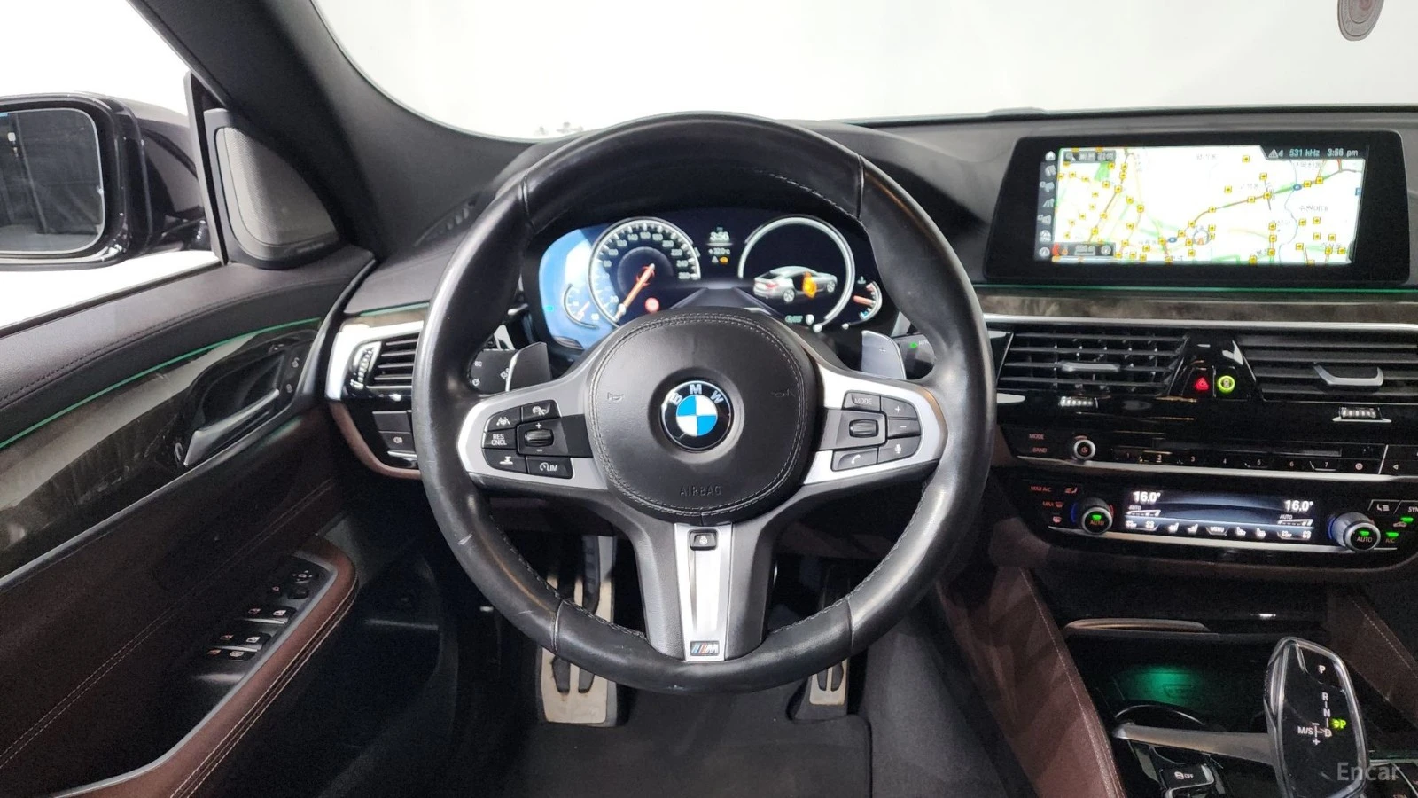BMW 640 xDrive M Sport* HUD* КОЖА* ОБДУХВ* НАВИ* ПАНО, снимка 11 - Автомобили и джипове - 55644272