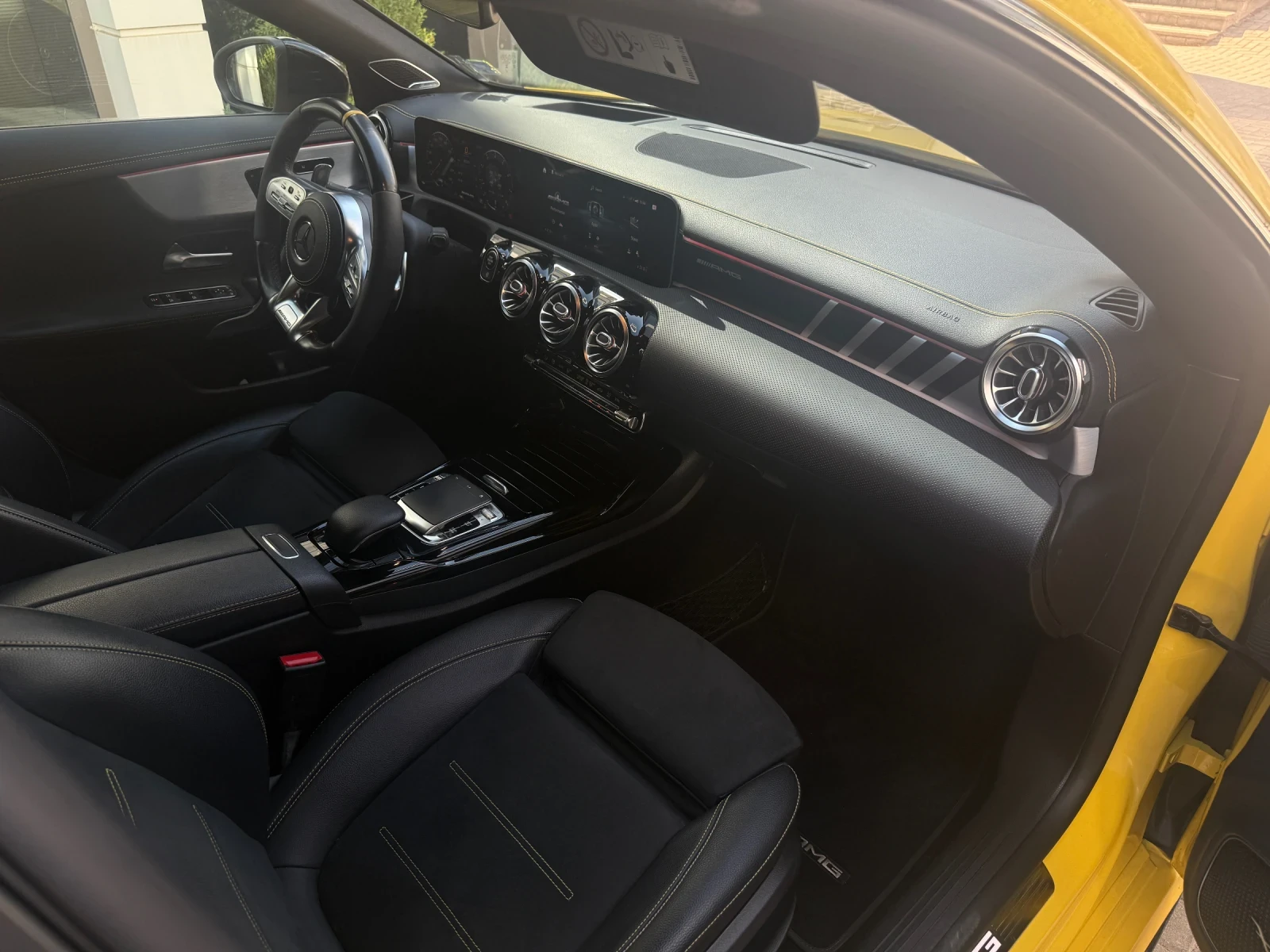 Mercedes-Benz CLA 45 AMG S 4 Matic+ / BURMESTER / SUNROOF, снимка 8 - Автомобили и джипове - 55836086