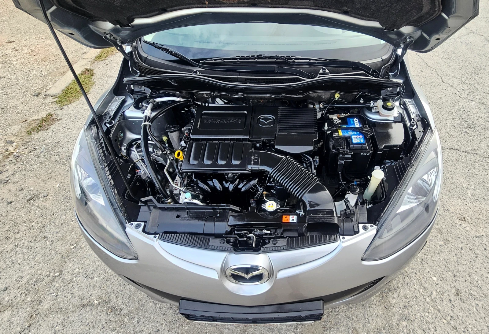 Mazda 2 1.3i/FACELIFT/135х. км/1-ви СОБСТВЕНИК, снимка 17 - Автомобили и джипове - 56172017
