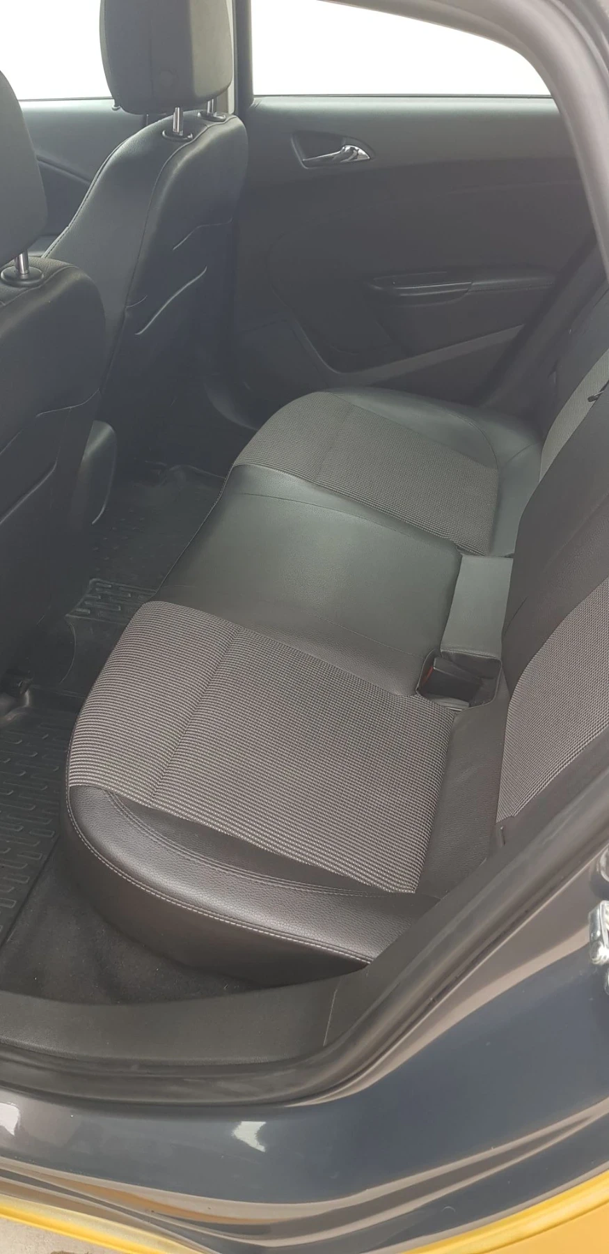 Opel Astra, снимка 9 - Автомобили и джипове - 56334021