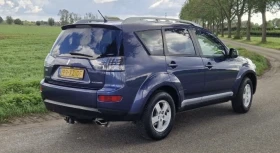 Mitsubishi Outlander 2.4 бензин 4х4 ръчка, снимка 3