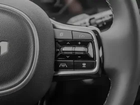 Kia Sorento 2025/НОВ/9943км/ПАНО/360/4Х4/ХИБРИД/ДИСТРОНИК - 41950 € / 82047.07 лв. - 50347907 9