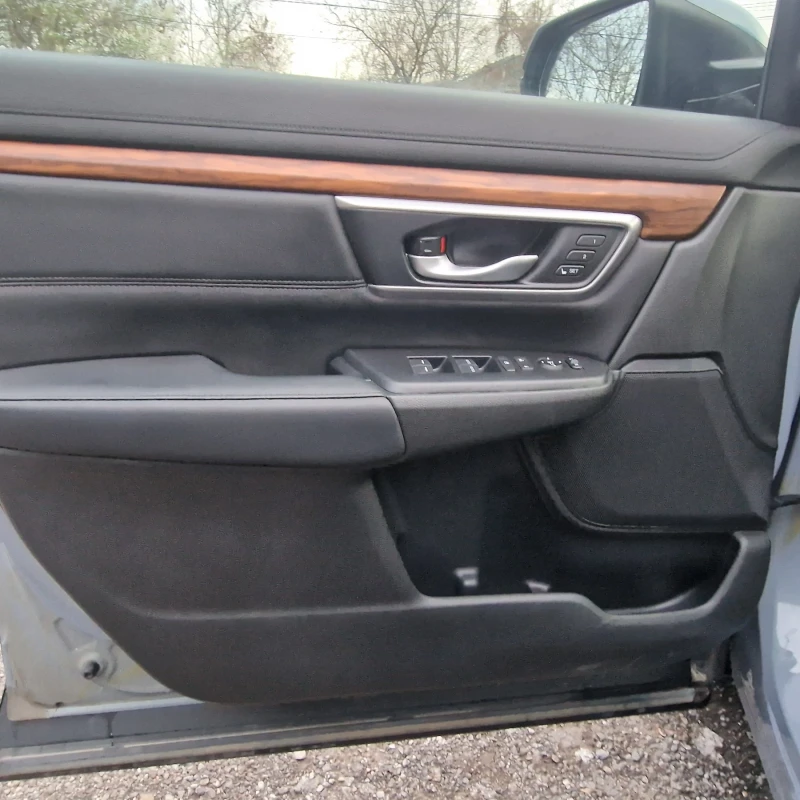 Honda Cr-v TURBO AWD 193КС 49000км, снимка 9 - Автомобили и джипове - 52432570