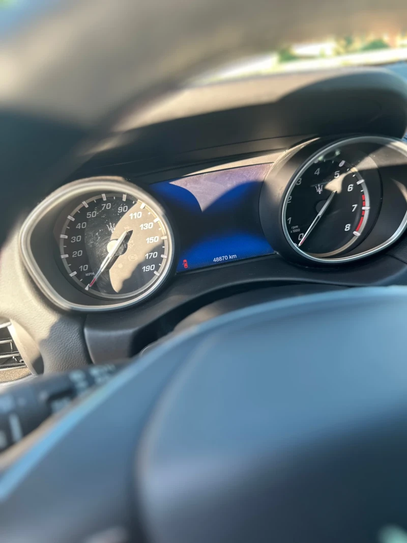 Maserati Levante Бартер, снимка 8 - Автомобили и джипове - 51313515