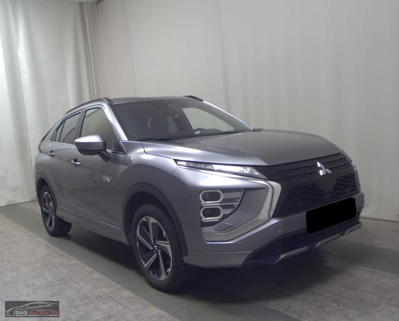 Mitsubishi Eclipse Cross 2.4/188HP/360CAM/ACC/CARPLAY/BSA/4X4/KLESS/845f, снимка 2 - Автомобили и джипове - 52145839