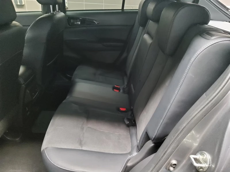 Mitsubishi Eclipse Cross 2.4/188HP/360CAM/ACC/CARPLAY/BSA/4X4/KLESS/845f, снимка 11 - Автомобили и джипове - 52145839