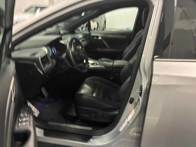 Lexus RX * AWD 4dr * CARFAX * БЕЗ ПЪРВОНАЧАЛНА ВНОСКА, снимка 5 - Автомобили и джипове - 52725358