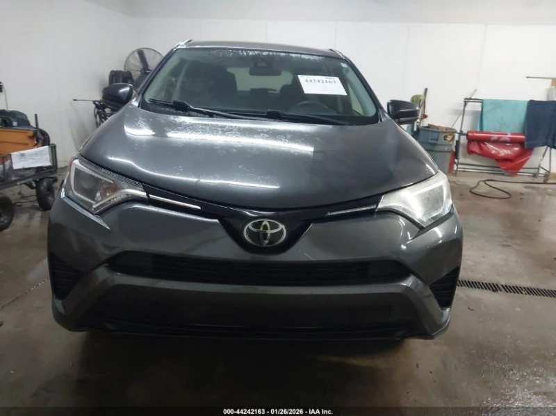 Toyota Rav4 2.5l Le, снимка 13 - Автомобили и джипове - 53467265