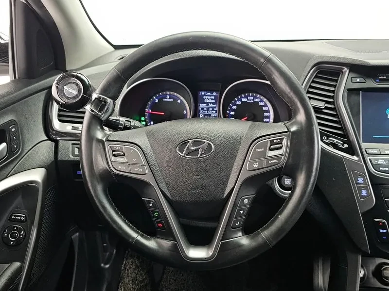 Hyundai Santa fe DIESEL (E-VGT) 2.0 2WD PREMIUM, снимка 13 - Автомобили и джипове - 55011767