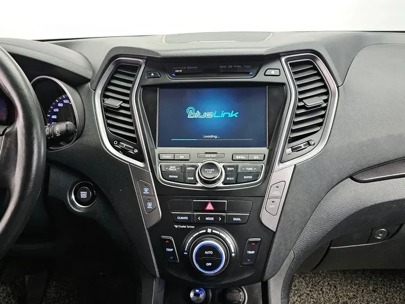Hyundai Santa fe DIESEL (E-VGT) 2.0 2WD PREMIUM, снимка 12 - Автомобили и джипове - 55011767