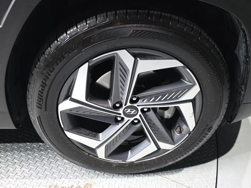 Hyundai Tucson Gasoline 1.6 Turbo 4WD| 177к.с.| ВКЛ.ТЕХНОТЕСТ, снимка 5 - Автомобили и джипове - 55717742