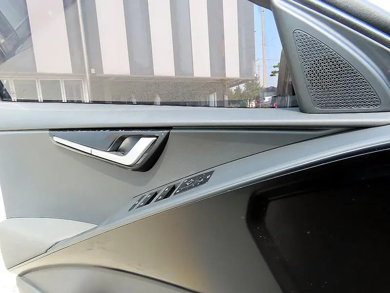 Kia Niro 1.6/HEV/Trendy, снимка 11 - Автомобили и джипове - 56718981