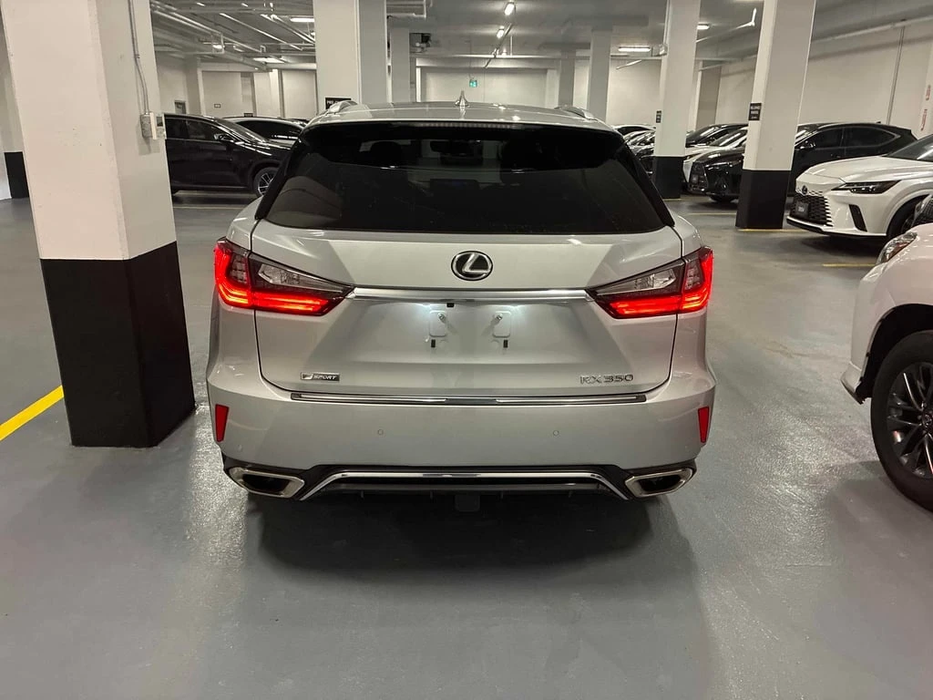 Lexus RX * AWD 4dr * CARFAX * БЕЗ ПЪРВОНАЧАЛНА ВНОСКА - изображение 4