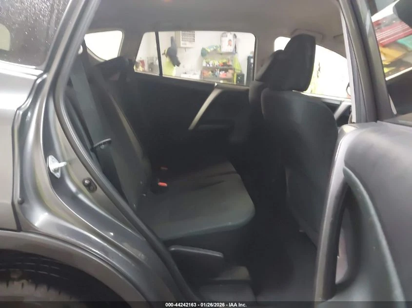 Toyota Rav4 2.5l Le - изображение 8