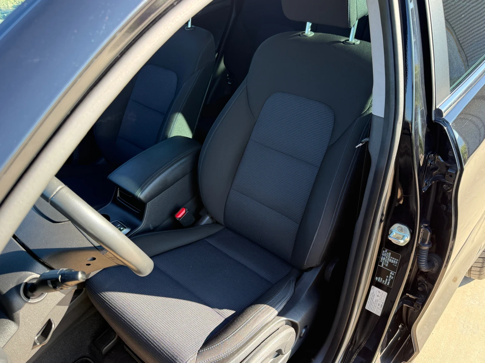 Hyundai Tucson, снимка 8 - Автомобили и джипове - 55503387