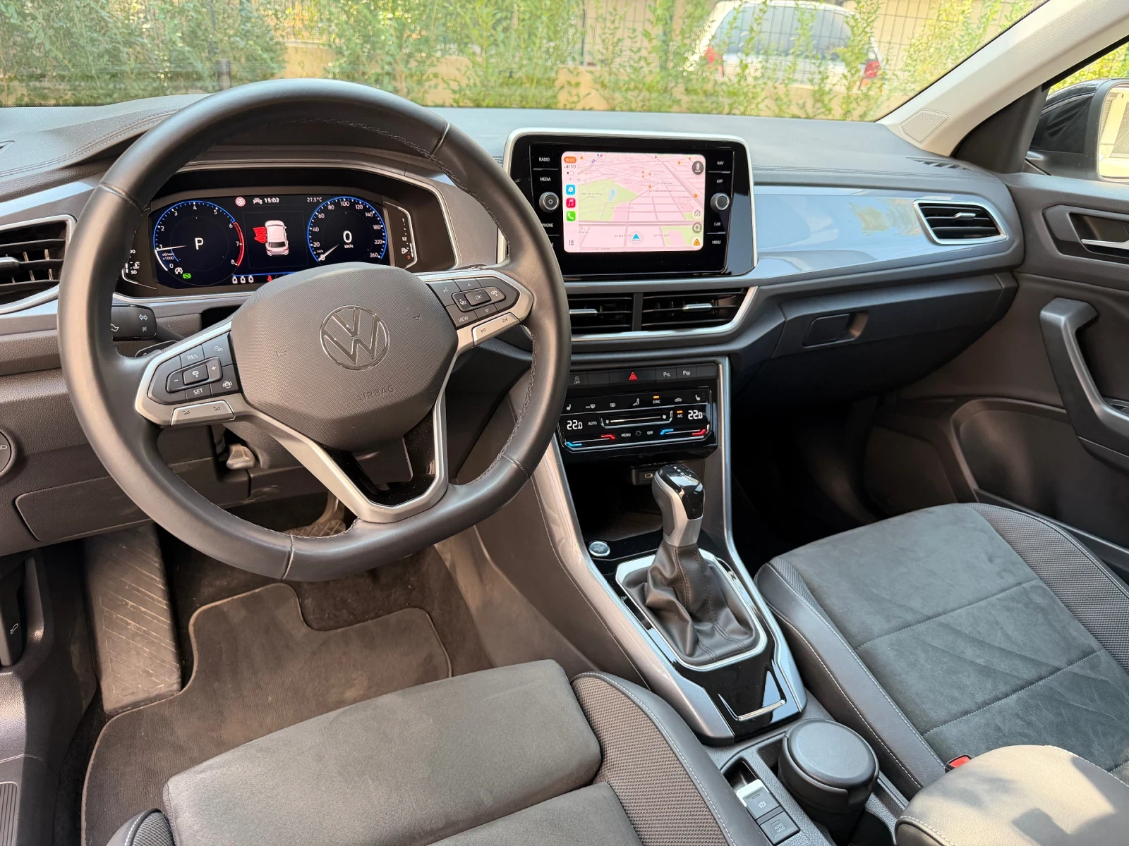 VW T-Roc 1.5 TSI - Гаранция 2029 / 15 700 км, снимка 4 - Автомобили и джипове - 55776555