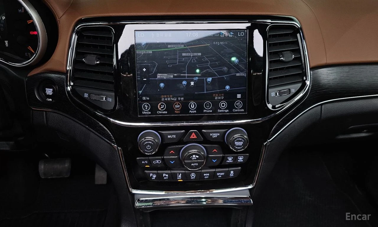 Jeep Grand cherokee 3.6* V6* 8ZF* SUMMIT* ДИСТРОНИК* ОБДУХВАНЕ* LANE* , снимка 10 - Автомобили и джипове - 55830609