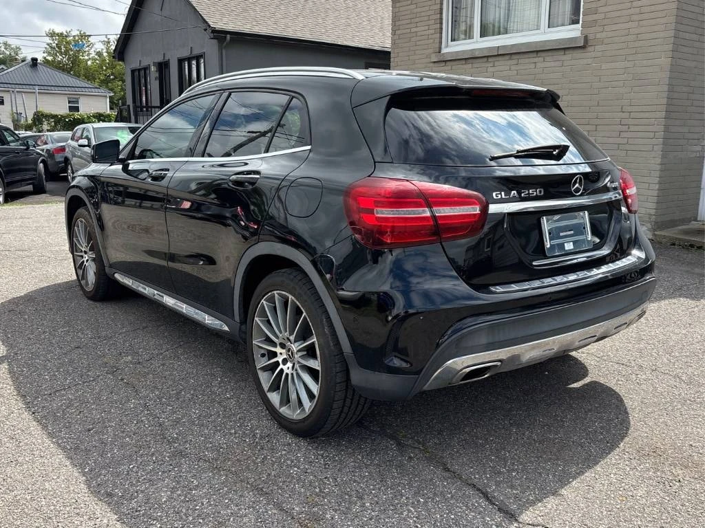 Mercedes-Benz GLA 250 4MATIC * АВТОКРЕДИТ * ГЛАВНО ПРЕДСТАВИТЕЛСТВО, снимка 6 - Автомобили и джипове - 55948219