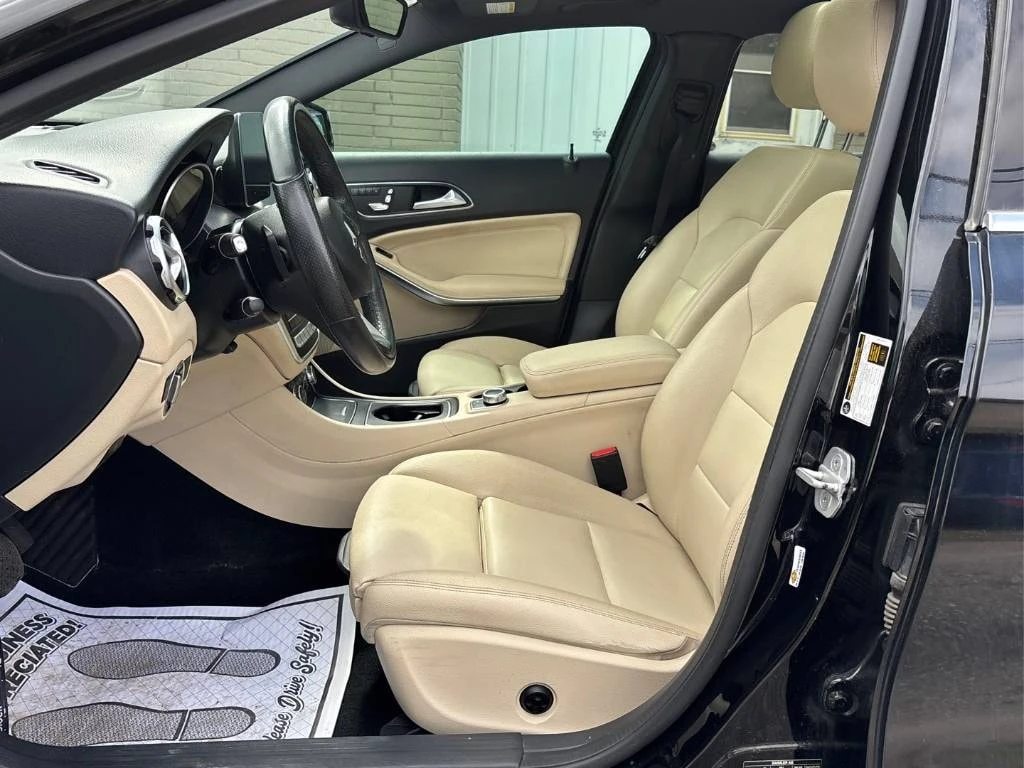 Mercedes-Benz GLA 250 4MATIC * АВТОКРЕДИТ * ГЛАВНО ПРЕДСТАВИТЕЛСТВО, снимка 8 - Автомобили и джипове - 55948219