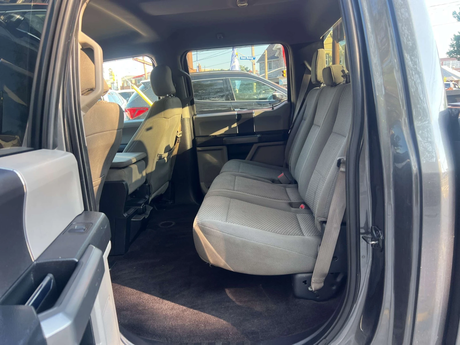 Ford F150 * 2WD SuperCrew 145 XLT * CARFAX * ��� ����������� | Mobile.bg � ����������� 10