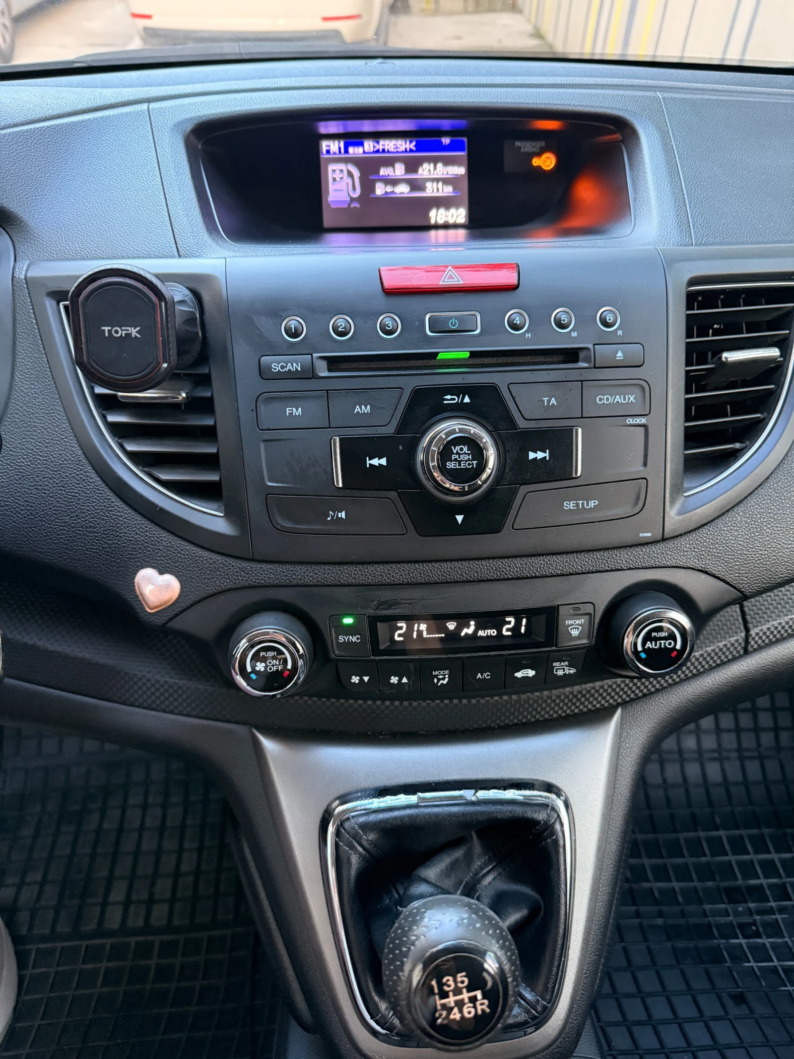Honda Cr-v, снимка 9 - Автомобили и джипове - 56480221