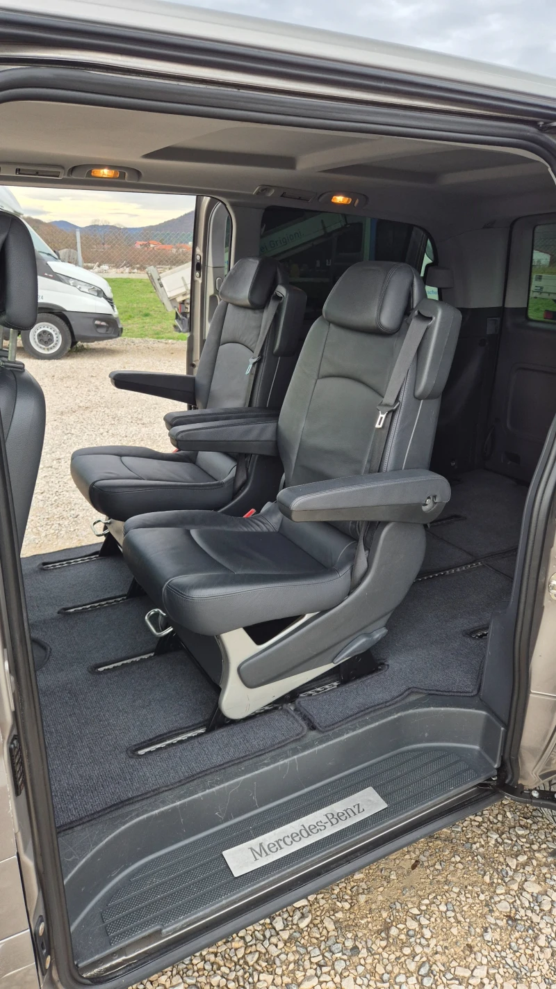 Mercedes-Benz Viano 2.2cdi* 4X4* ШВЕЙЦАРИЯ* , снимка 11 - Бусове и автобуси - 51943506