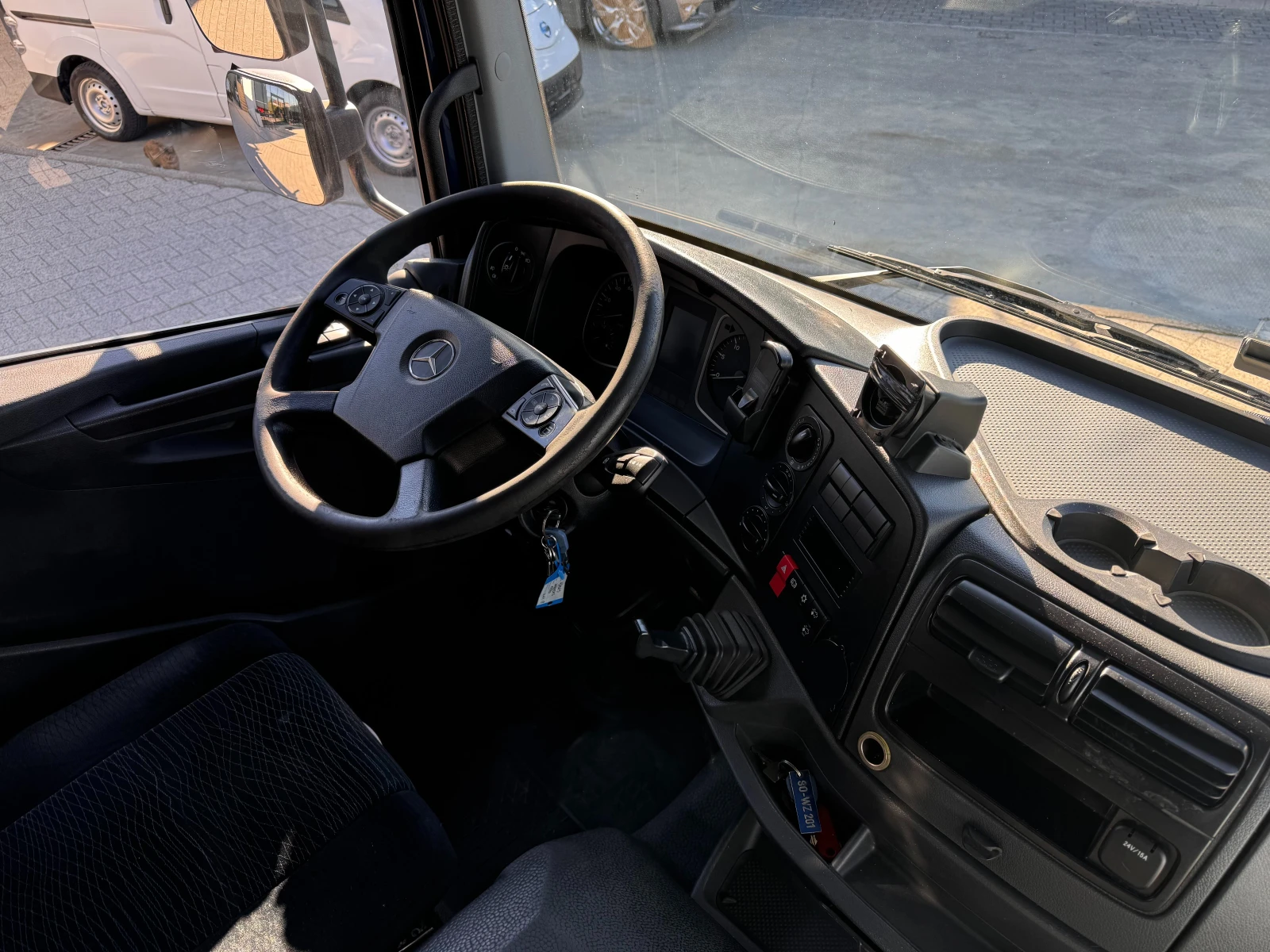 Mercedes-Benz Atego 1224 Euro 6 Падащ борд Клима 3щори  - изображение 8