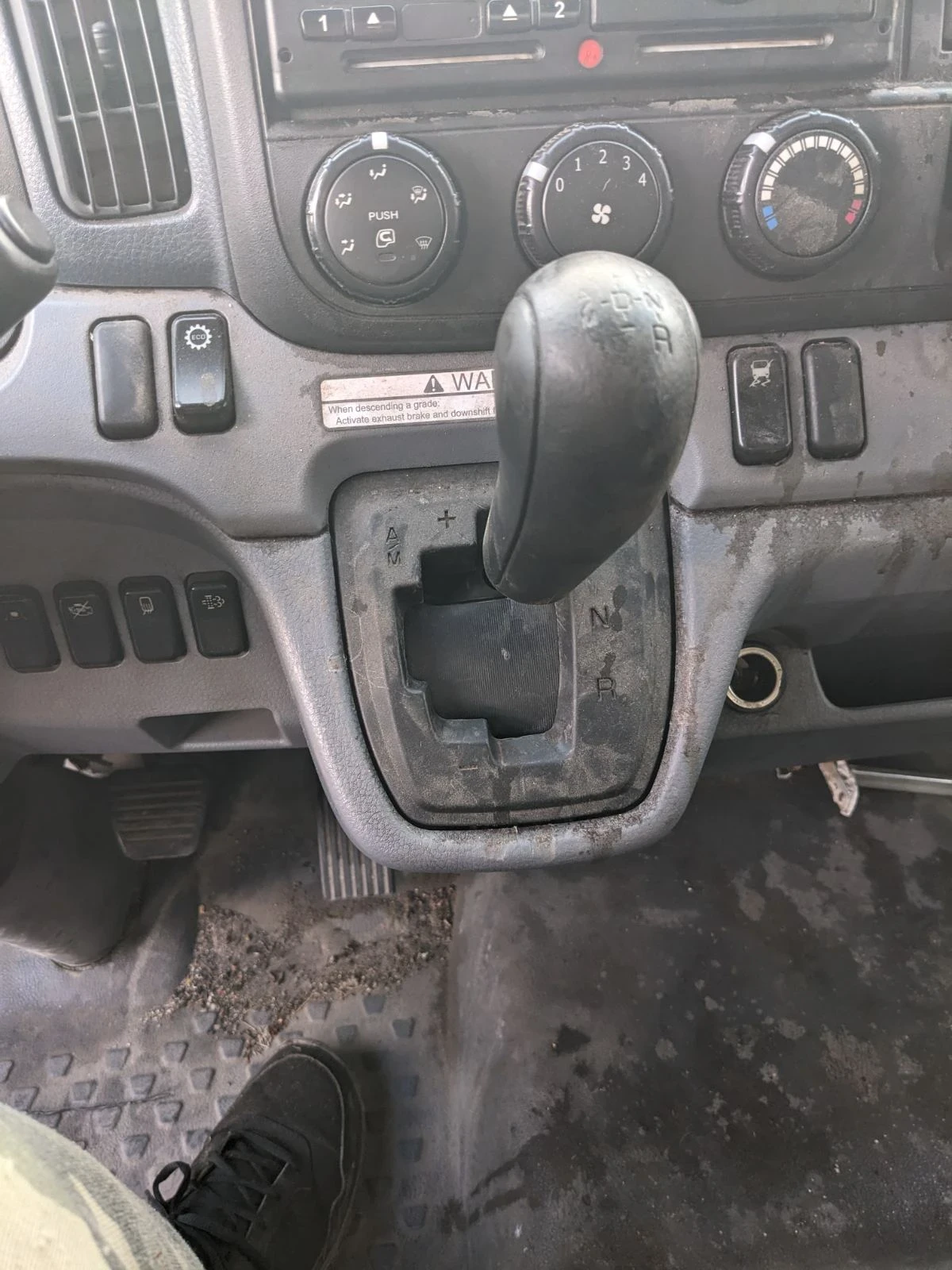 Mitsubishi Fuso, снимка 8 - Камиони - 56514157