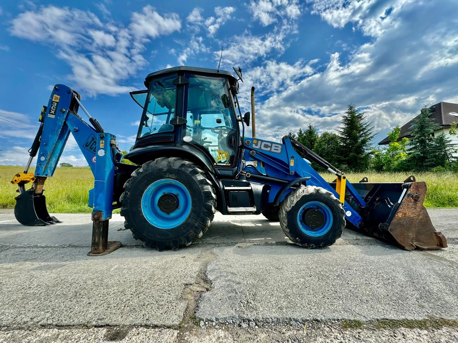   JCB 3CX | Mobile.bg   1