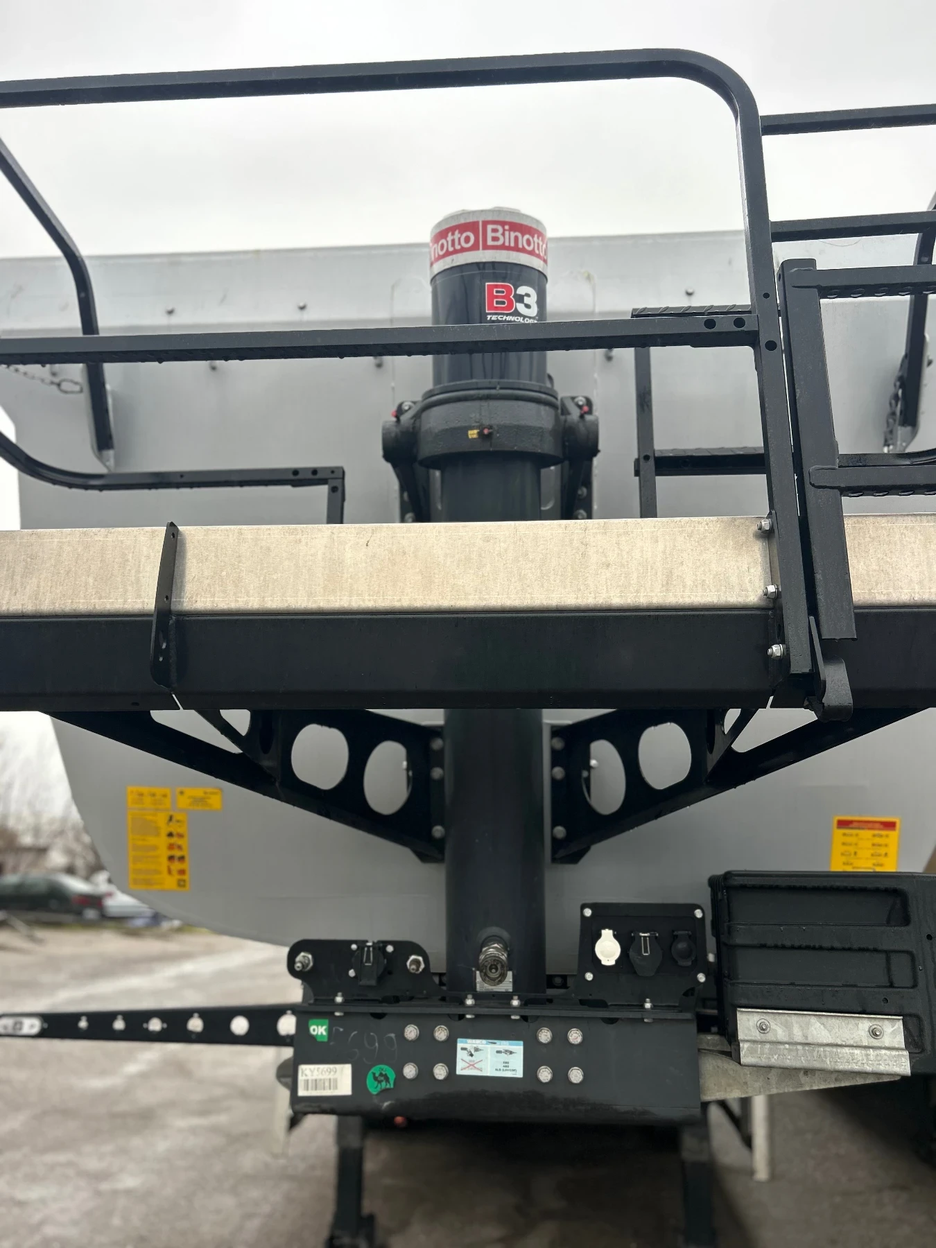 �� ������ Wielton NW 3 | Mobile.bg � ����������� 4