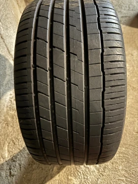 Гуми Летни 295/35R21, снимка 9