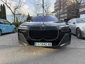 BMW i7, снимка 1