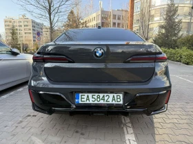 BMW i7, снимка 6
