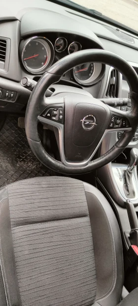 Opel Astra Седан, снимка 5
