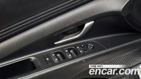 Hyundai Elantra, снимка 17