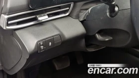 Hyundai Elantra, снимка 16