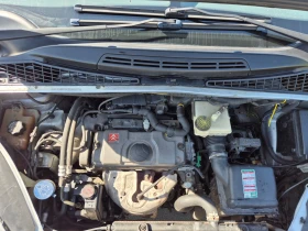 Обява за продажба на Citroen Xsara picasso 1.6i ~3 999 лв. - изображение 9