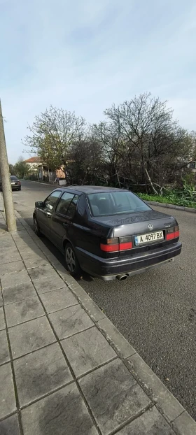 VW Vento | Mobile.bg    3