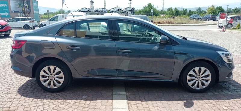 Renault Megane 1.5 dCi 90 к.с., снимка 6 - Автомобили и джипове - 41306042