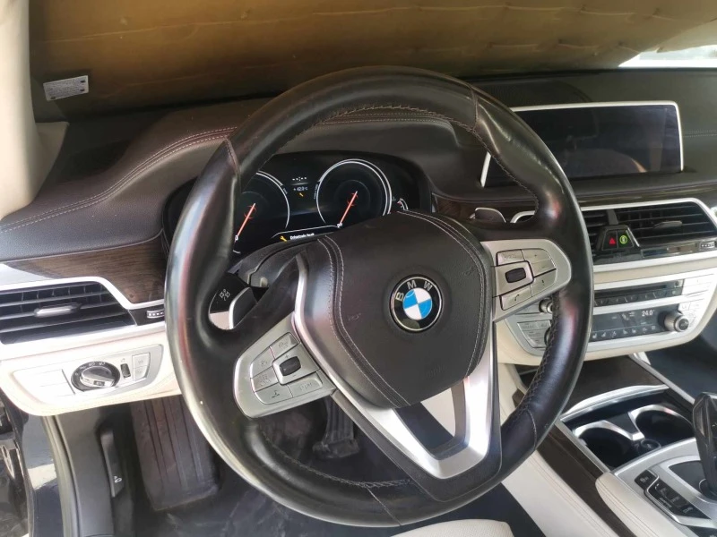 BMW 730 d X-Drive, снимка 15 - Автомобили и джипове - 46567979