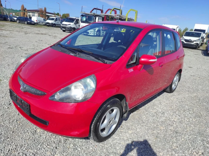 Honda Jazz 1.4i Климатроник Фейслифт, снимка 3 - Автомобили и джипове - 47573215