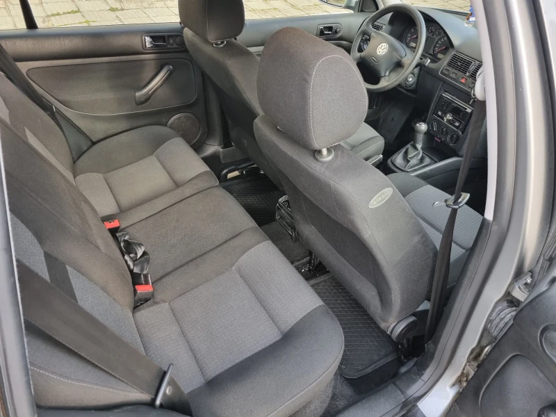 VW Golf IV 1.6, 105 к.с , снимка 13 - Автомобили и джипове - 48757918