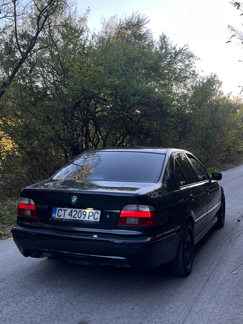 BMW 530, снимка 5 - Автомобили и джипове - 48815596