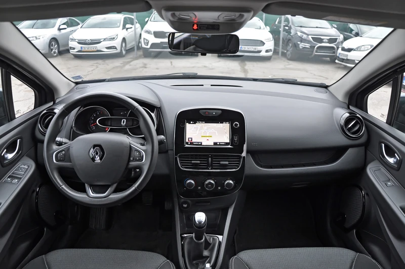 Renault Clio 0.9 TCE ZEN, снимка 6 - Автомобили и джипове - 48948636